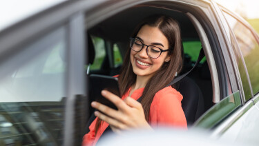 ¿Cómo reservar un aparcamiento online? | APK2